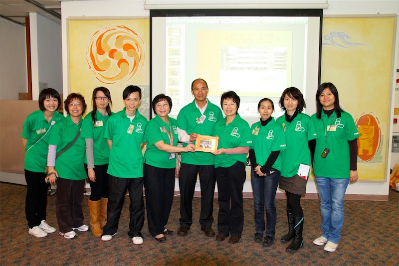 09ndh096.jpg